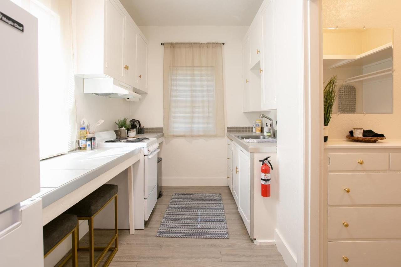Oakdale Suites - Master Property Medford Eksteriør bilde