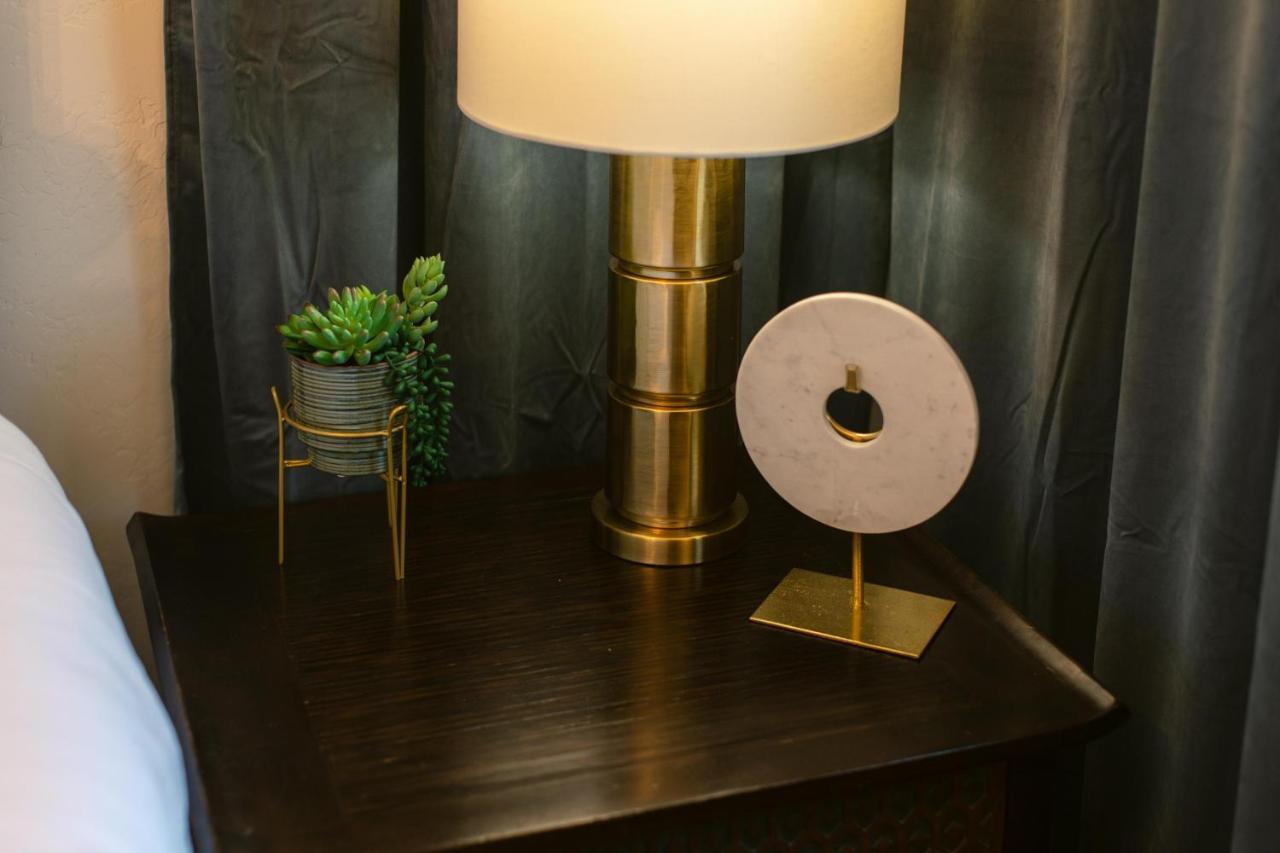 Oakdale Suites - Master Property Medford Eksteriør bilde